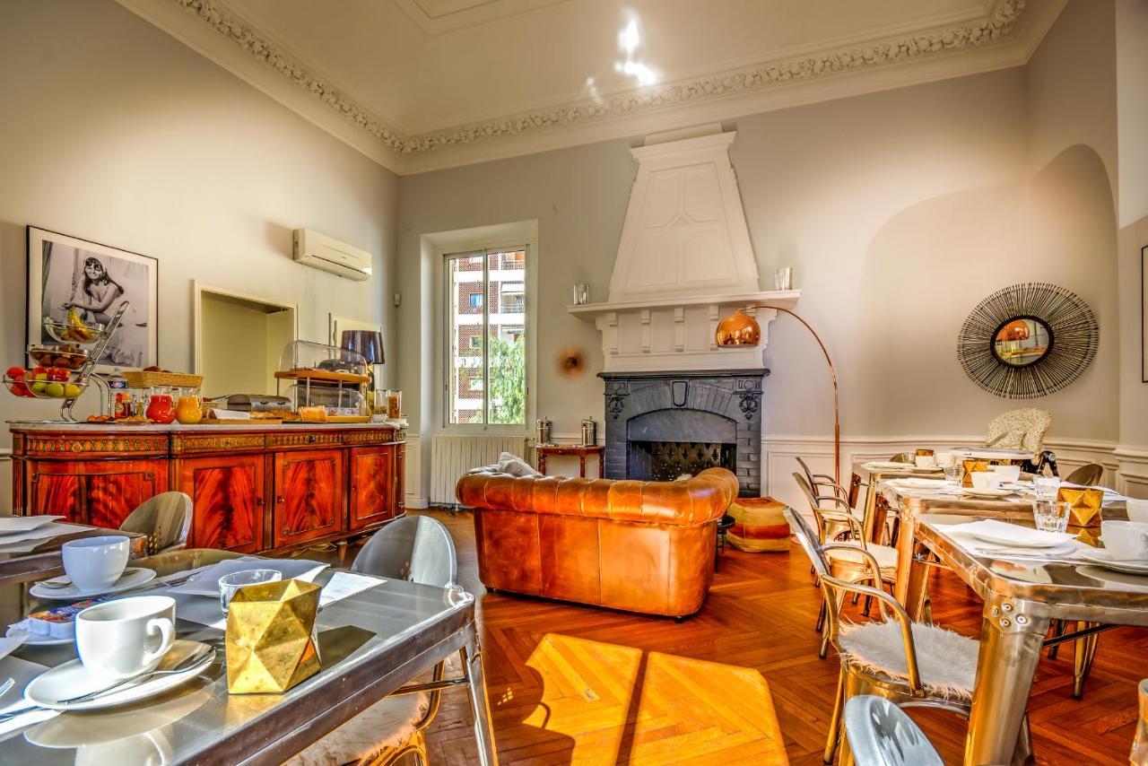 Claudia Centre - Parking Hotel 3*