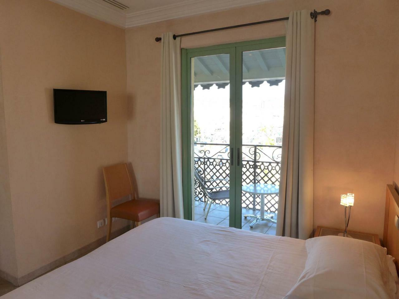 Residences Cresci Apartment *
