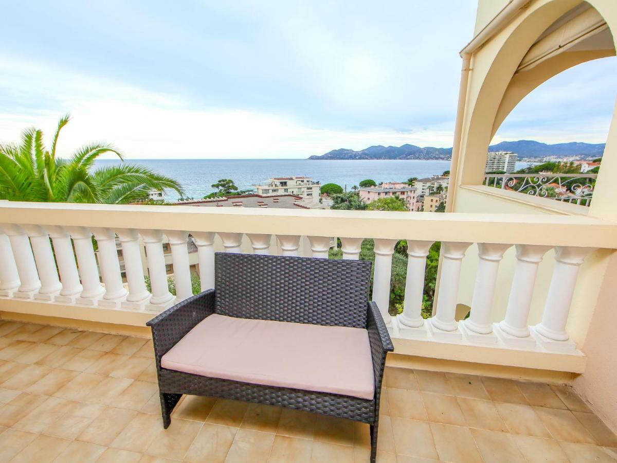Palais Isabelle.2 Apartment *