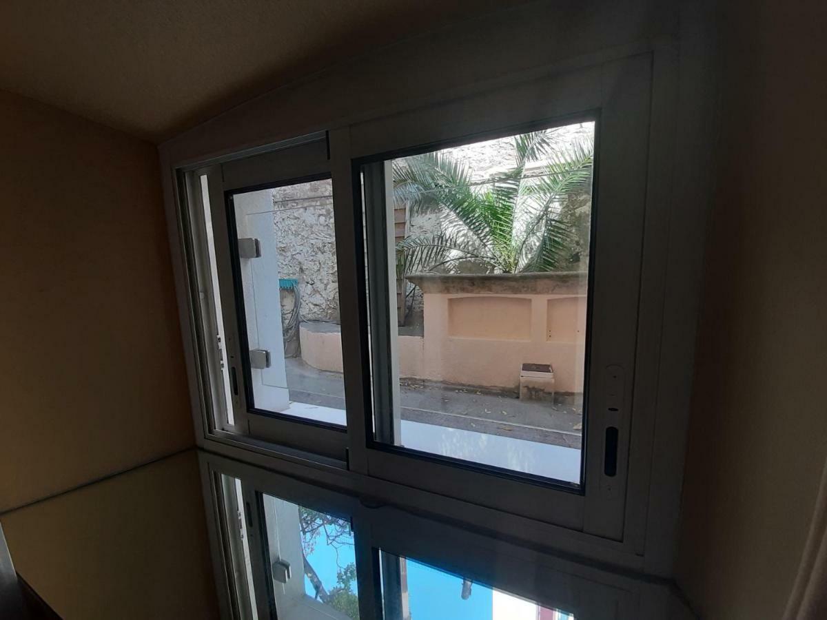 L'olivier - Piscine&parking Hotel 3*