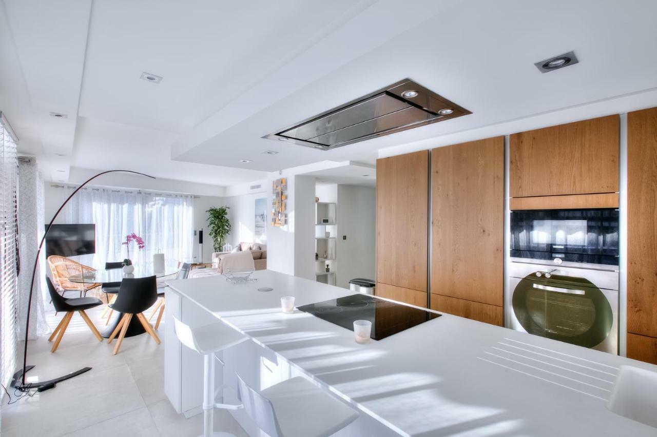 Holiday home Magnifique Renove 1mn Des Plages