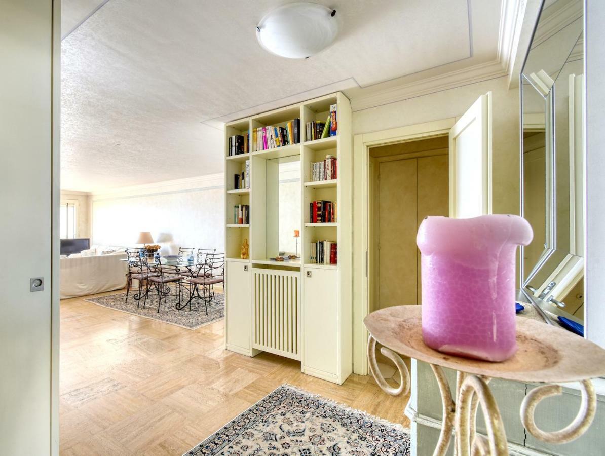 Sea View Flat, Beach Access By Guestready Cannes