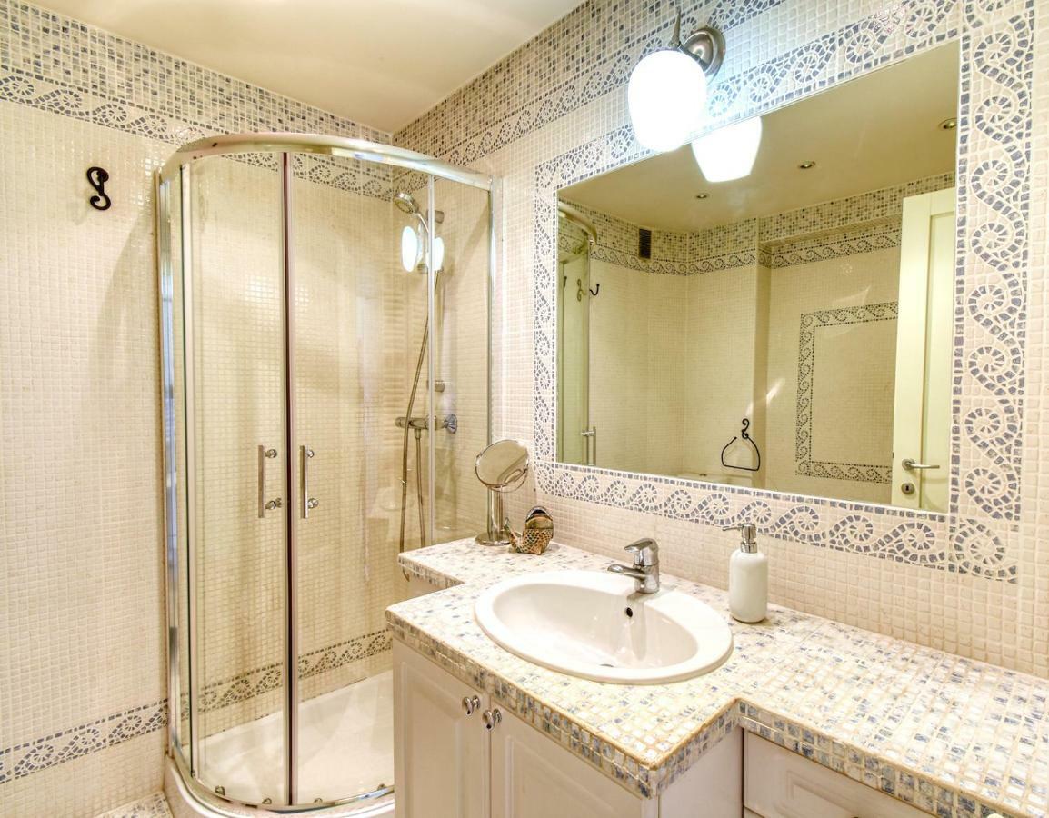 Sea View Flat, Beach Access By Guestready Appartement