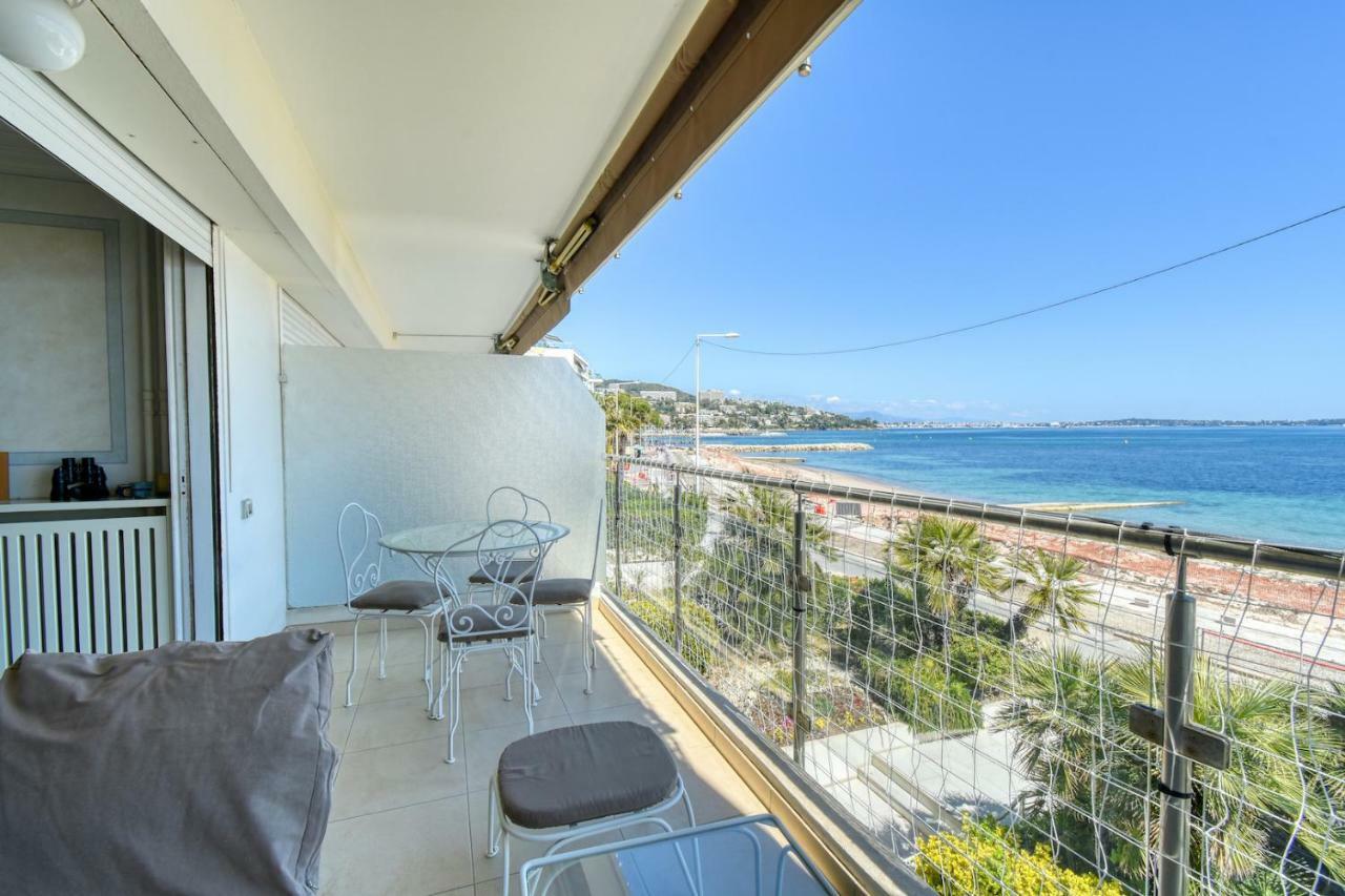 Sea View Flat, Beach Access By Guestready