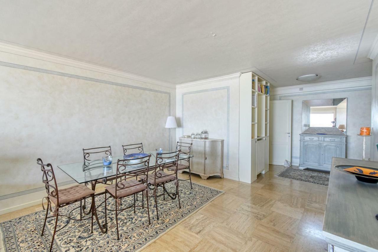 Sea View Flat, Beach Access By Guestready * Cannes