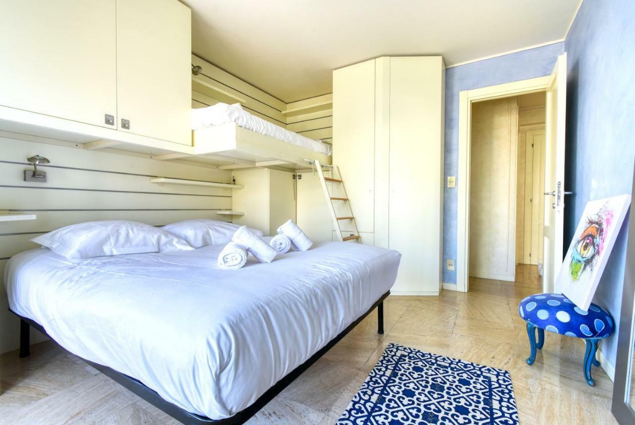 Sea View Flat, Beach Access By Guestready