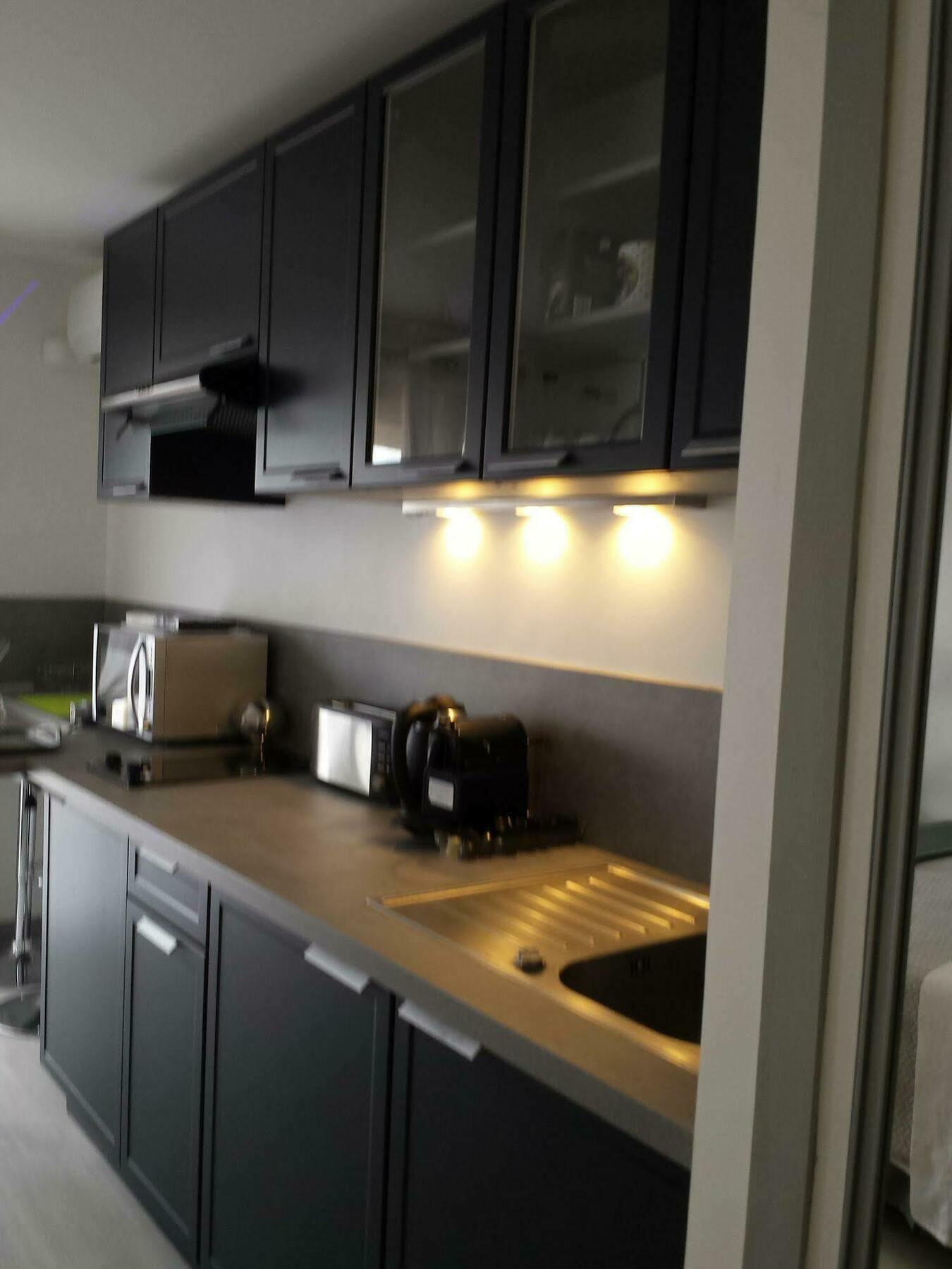 Apartment Brand New Super Center