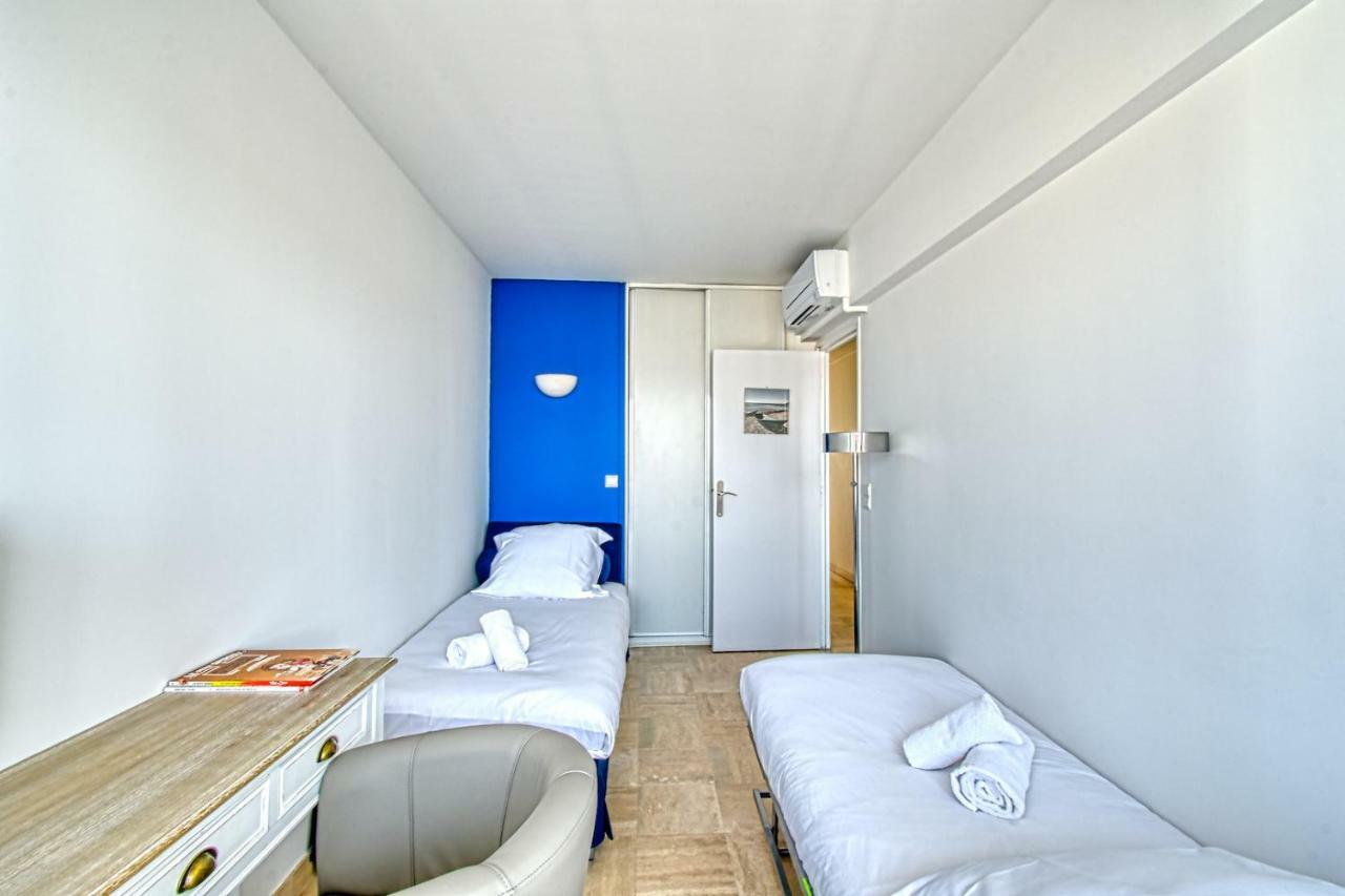 Palm Beach, Enchanting Sea View And Access Appartement