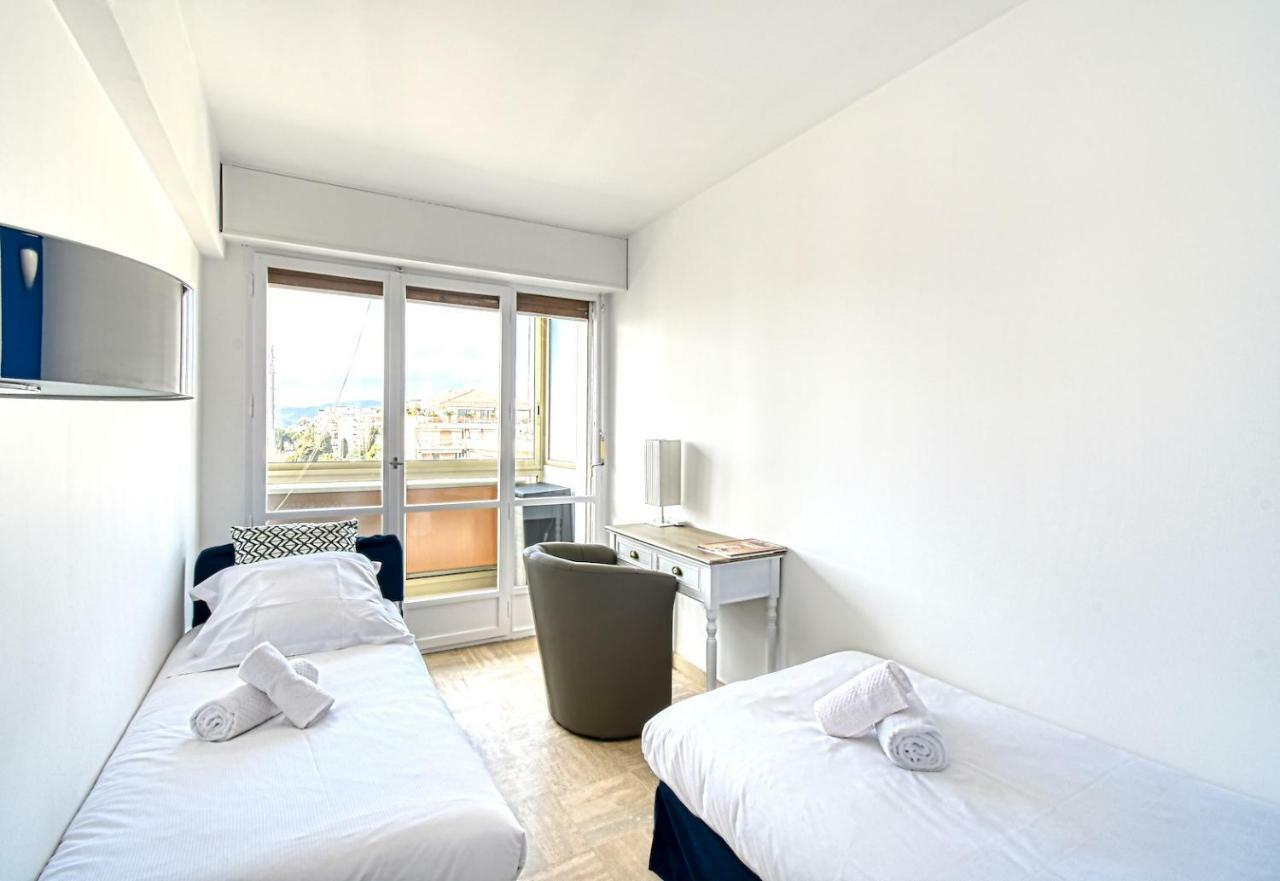 Appartement Palm Beach, Enchanting Sea View And Access *