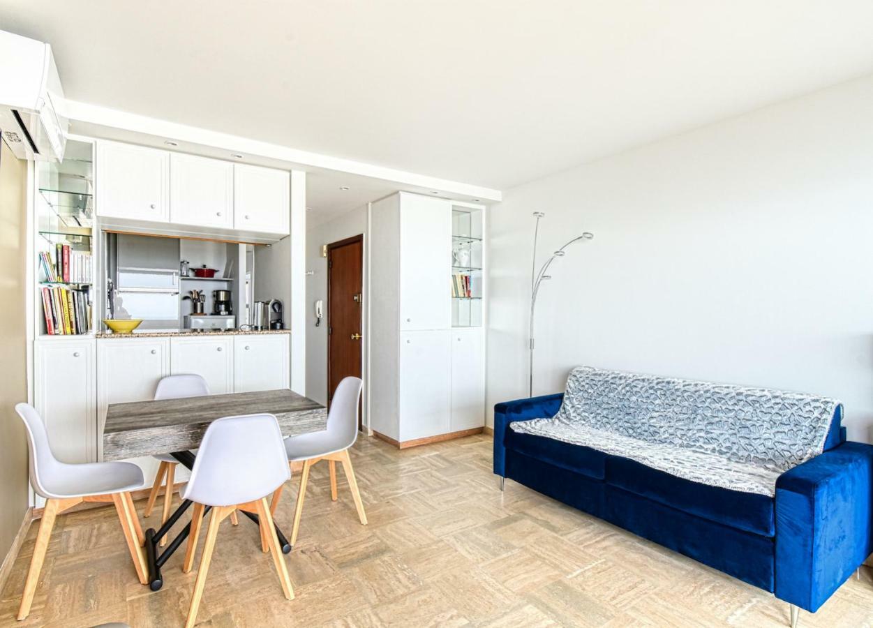 Appartement Palm Beach, Enchanting Sea View And Access