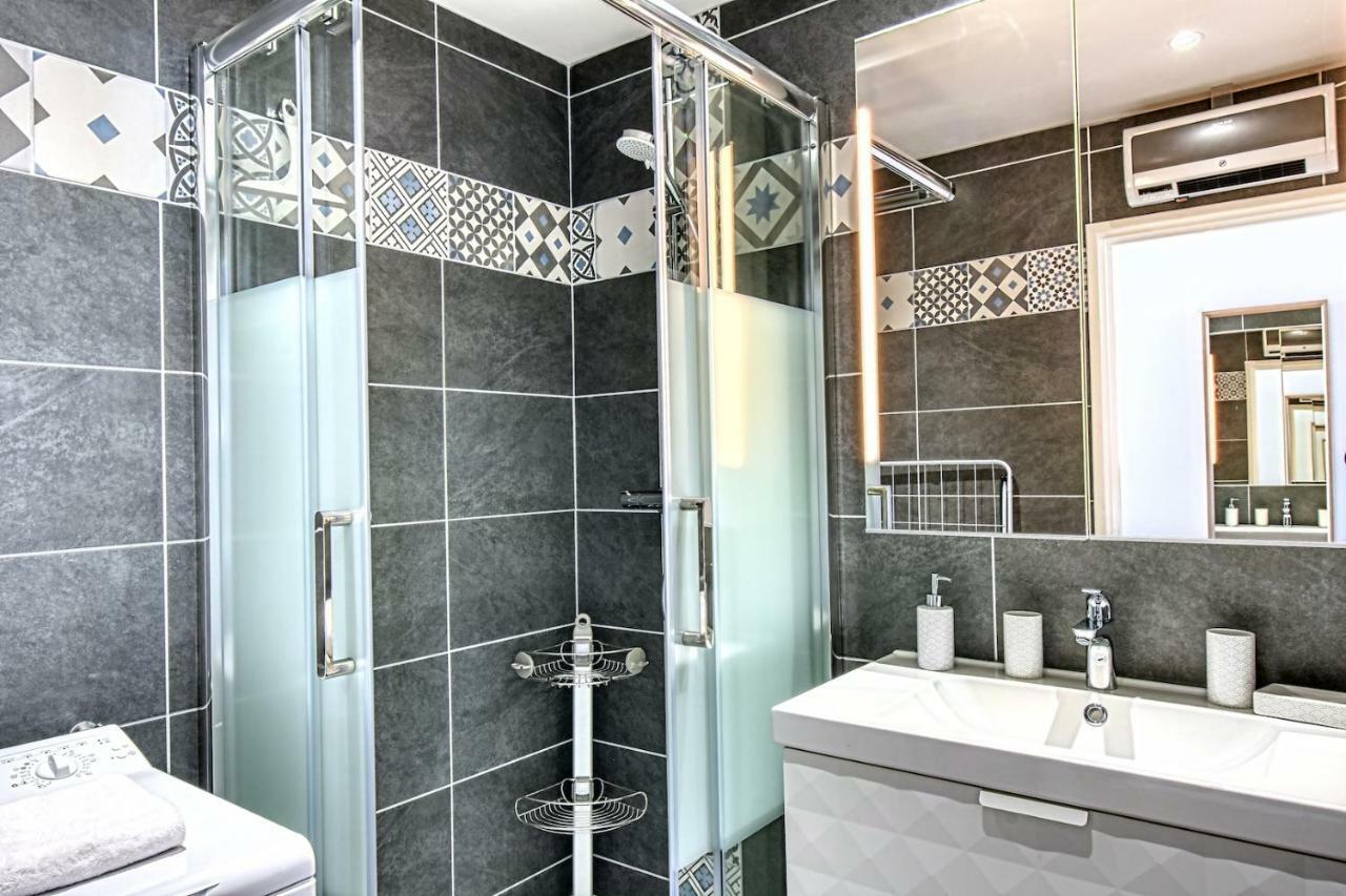 Palm Beach, Enchanting Sea View And Access Appartement *