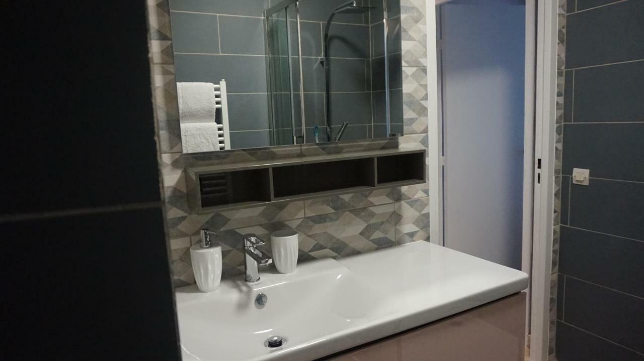 Apartment Superbe 2 Pieces Centre De Fa1 *