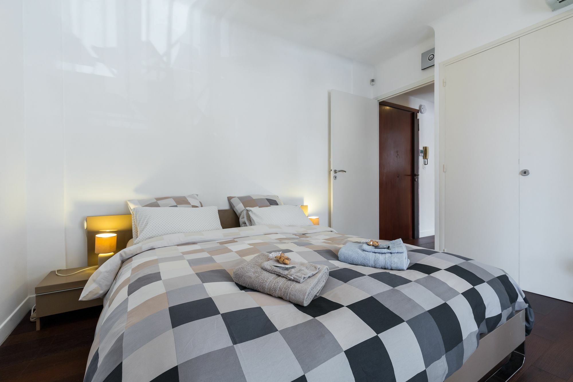 Cannes City B&B
