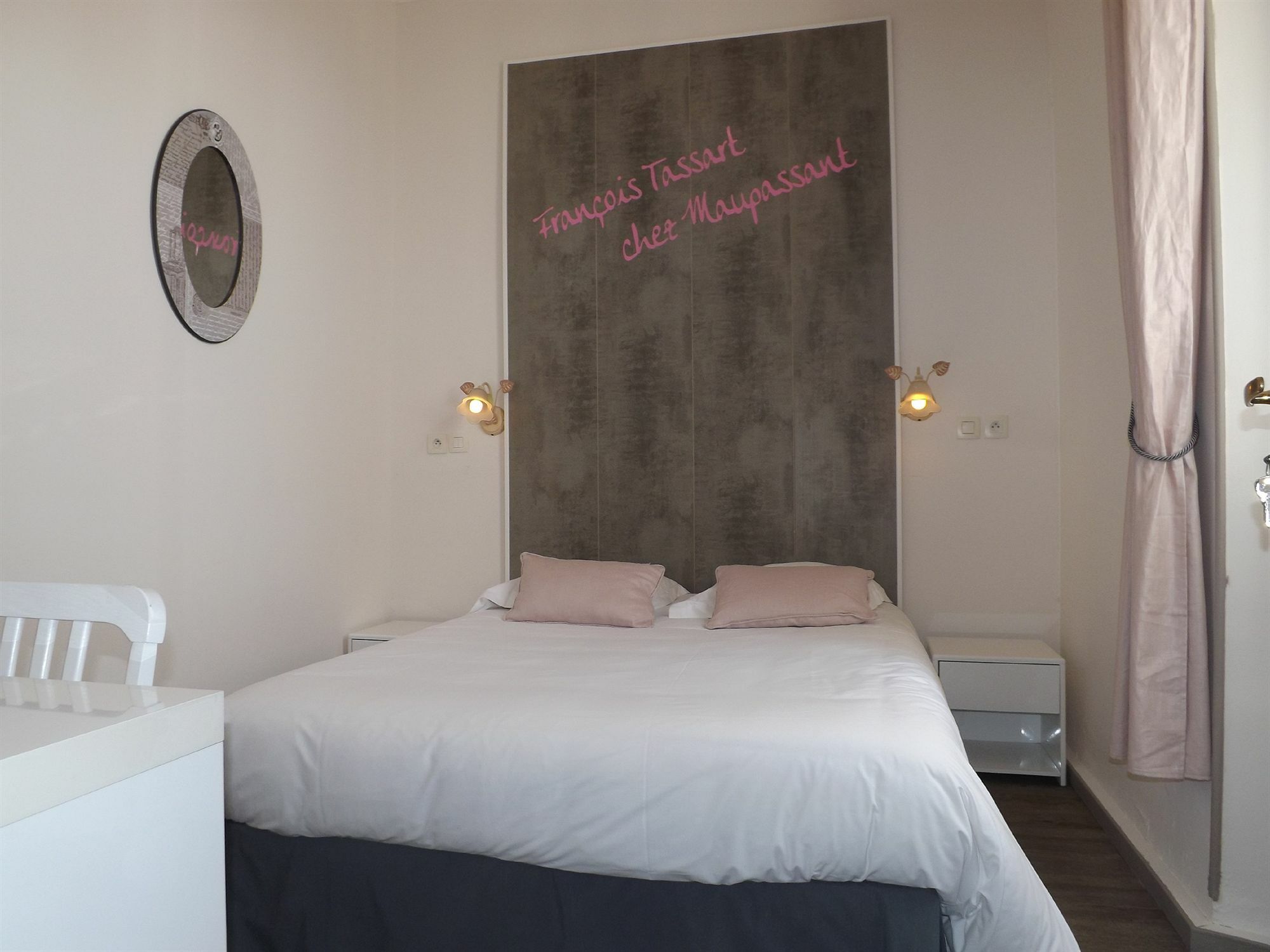 Hotel De L'isere 3*