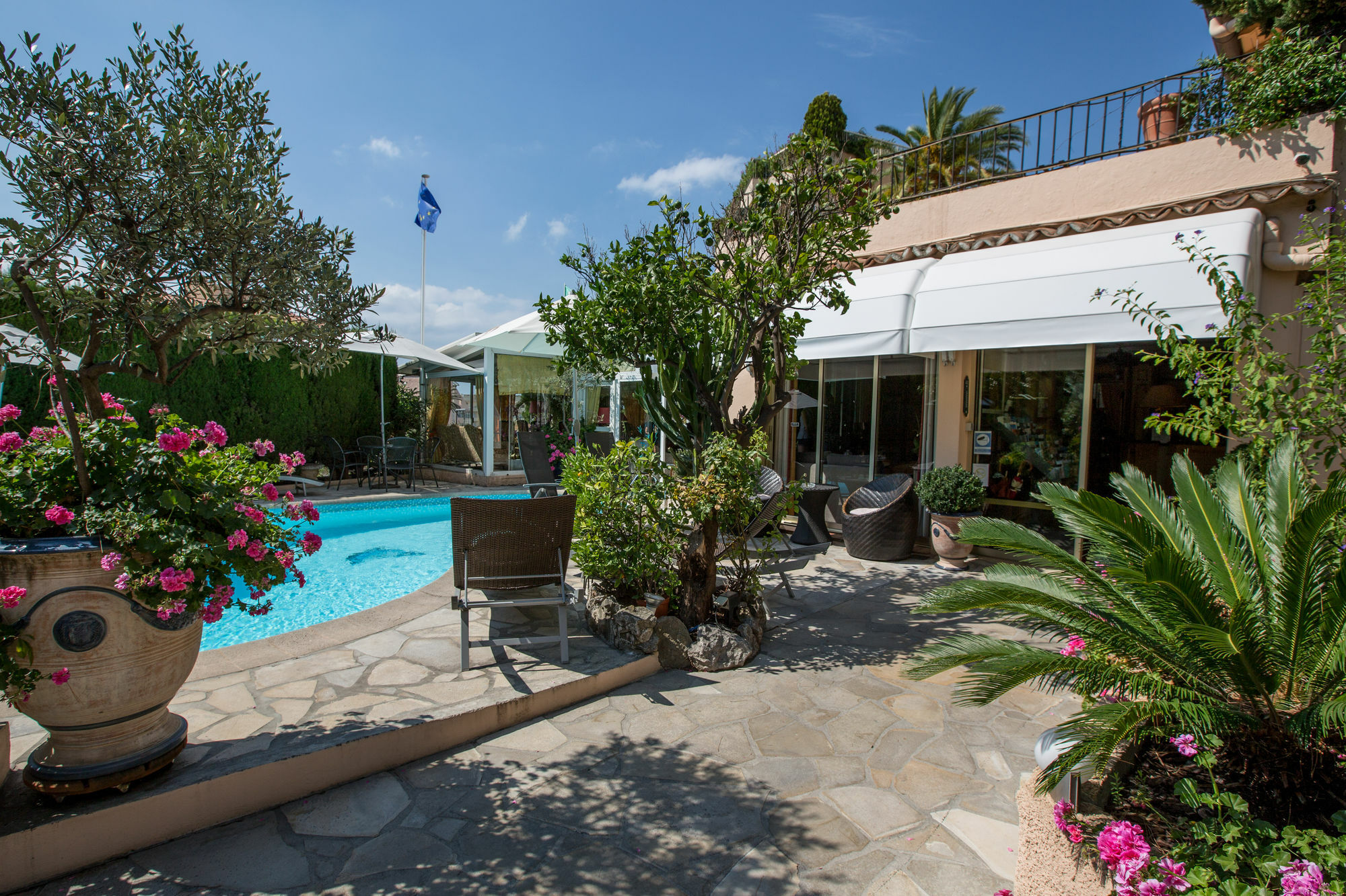 L'olivier - Piscine&parking