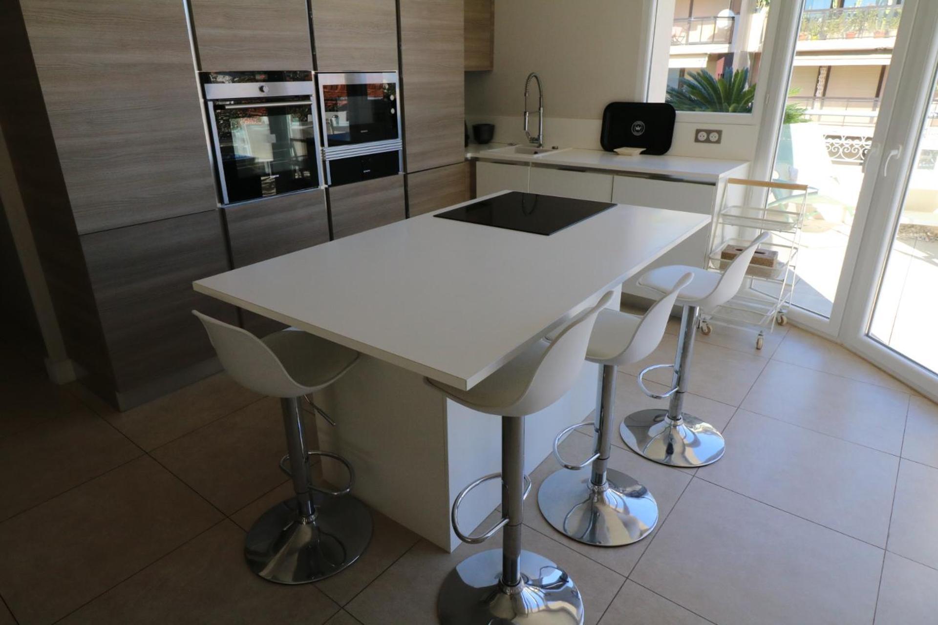 Fantastic Penthouse 3 Bedroom Croisette 406 * Cannes
