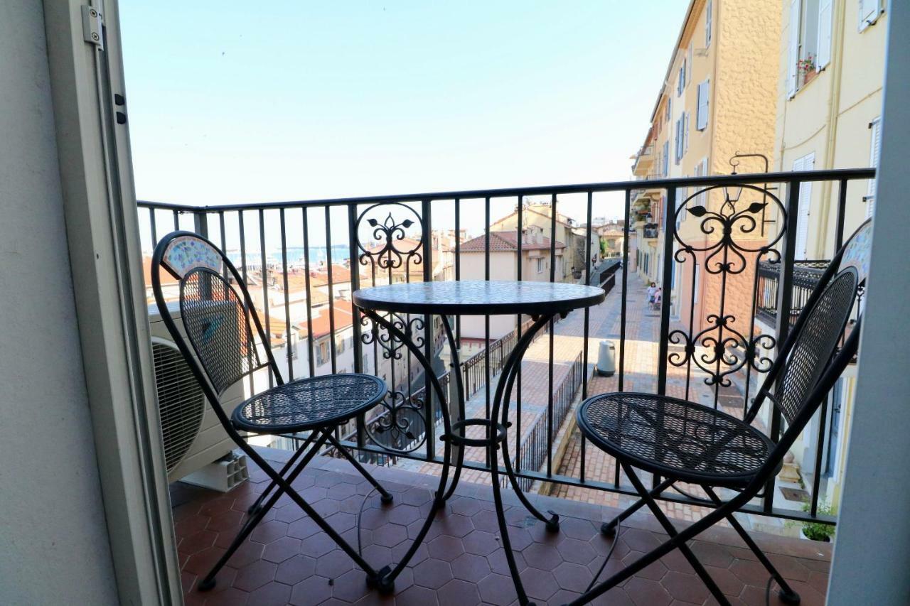 Apartment 1 Bedroom Suquet, 6 Min From The Palais, Balcony & Port View 220 *