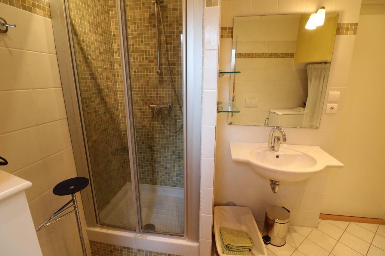 1 Bedroom Suquet, 6 Min From The Palais, Balcony & Port View 220 Apartment *