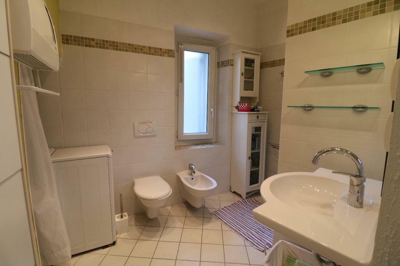 1 Bedroom Suquet, 6 Min From The Palais, Balcony & Port View 220 *
