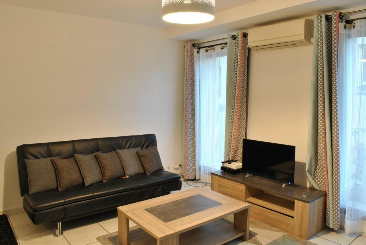 Apartment Centre Riviera 2p Lho5516 Cannes