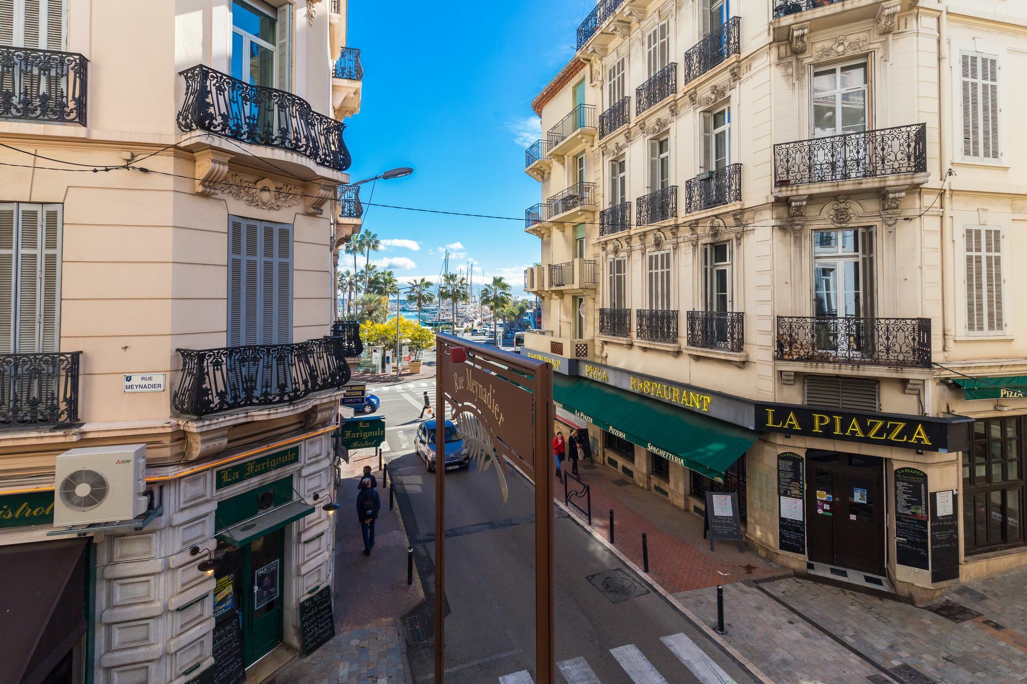 Meynadier Port Apartment