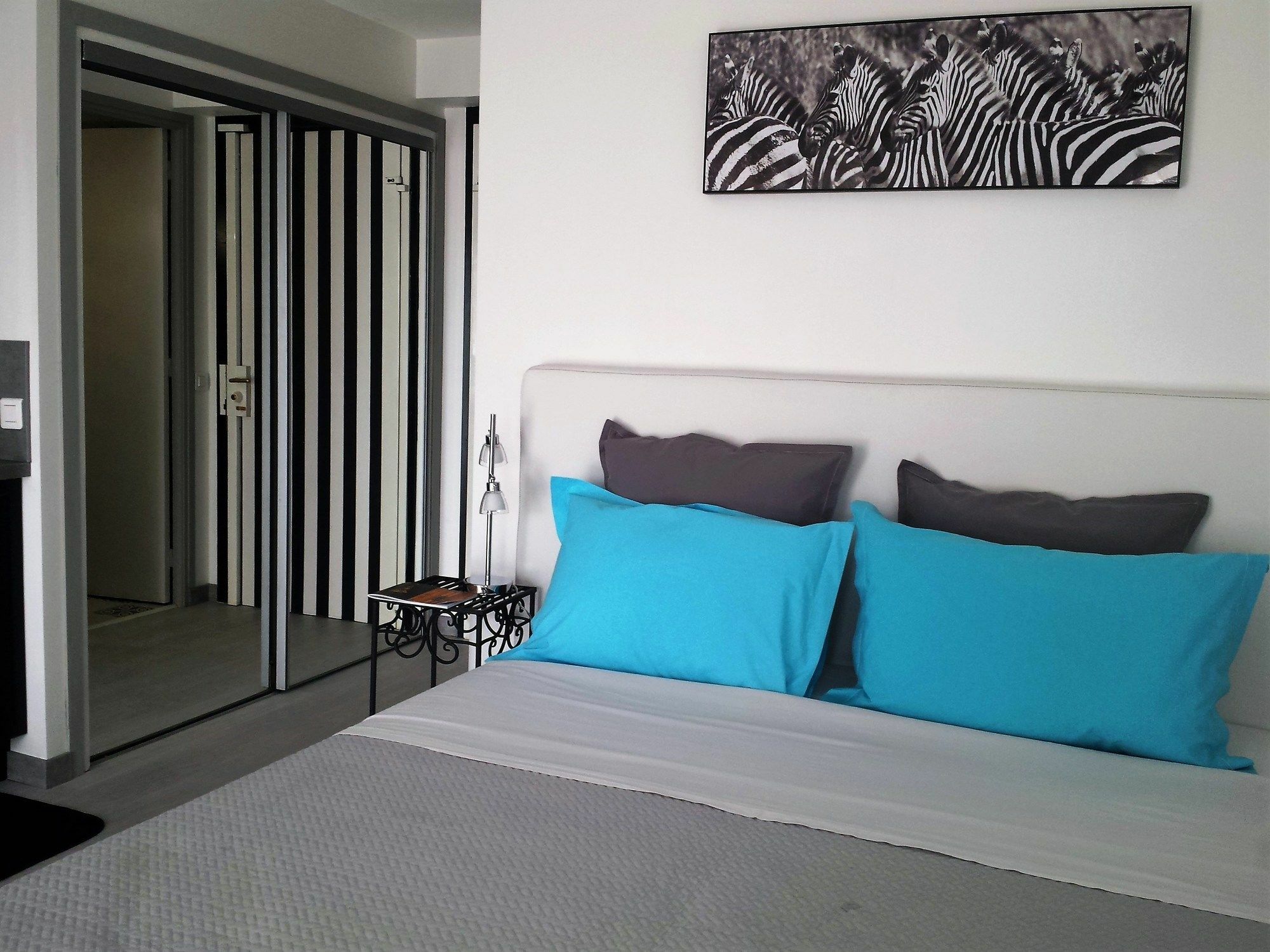 Apartment Brand New Super Center *