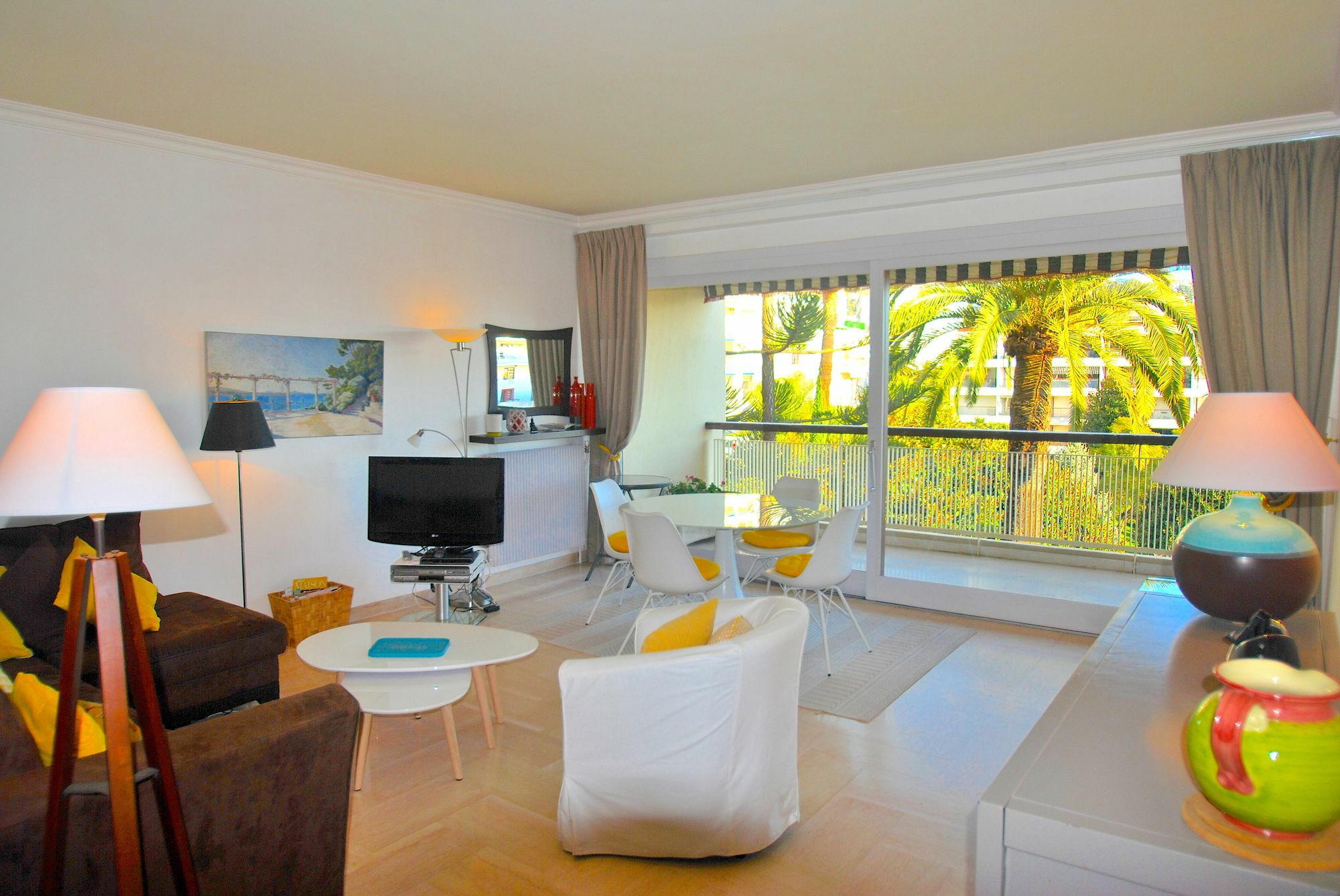 Apartment Croisette 79 *
