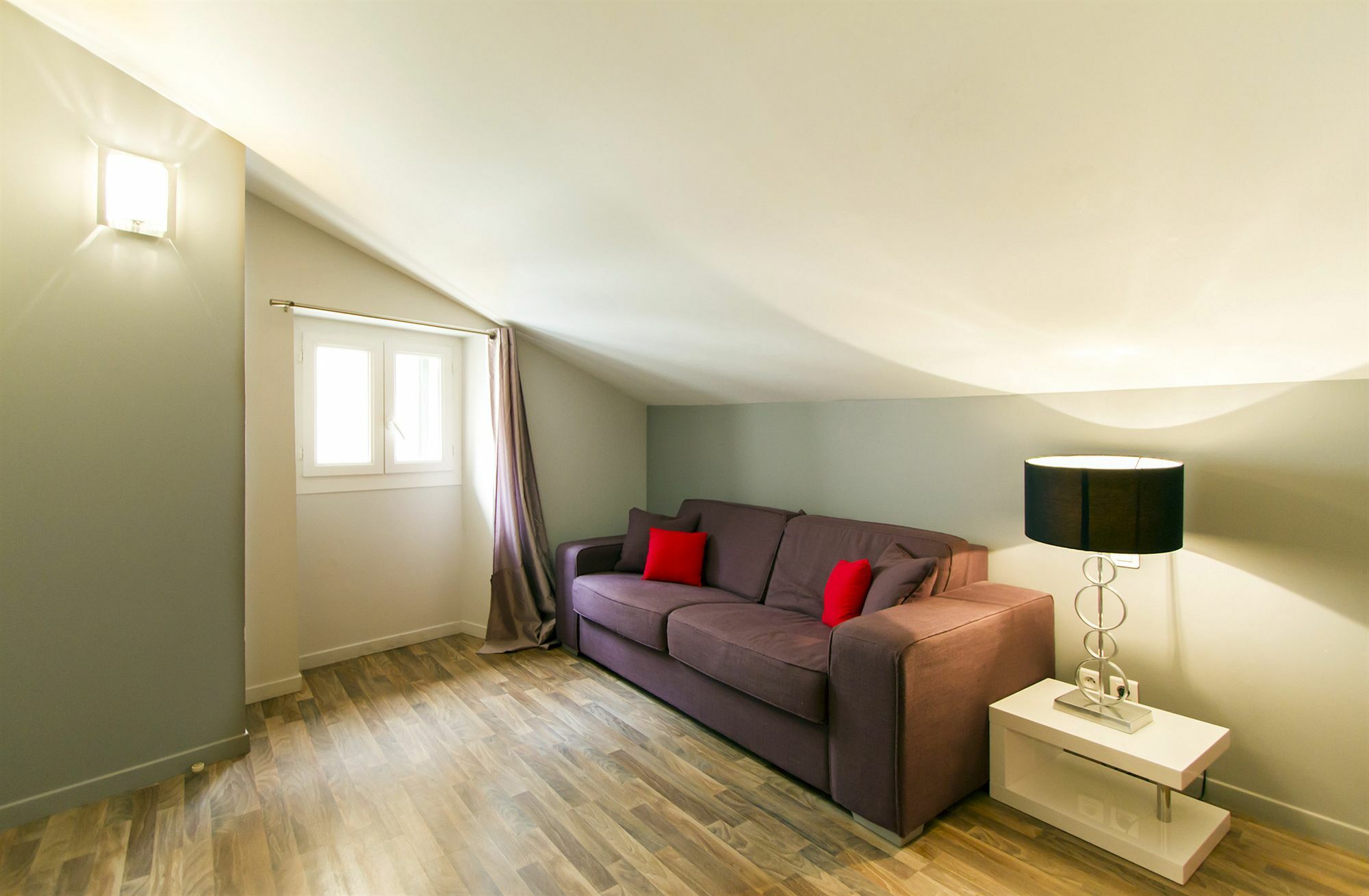 Apartment Florella Jean De Riouffe
