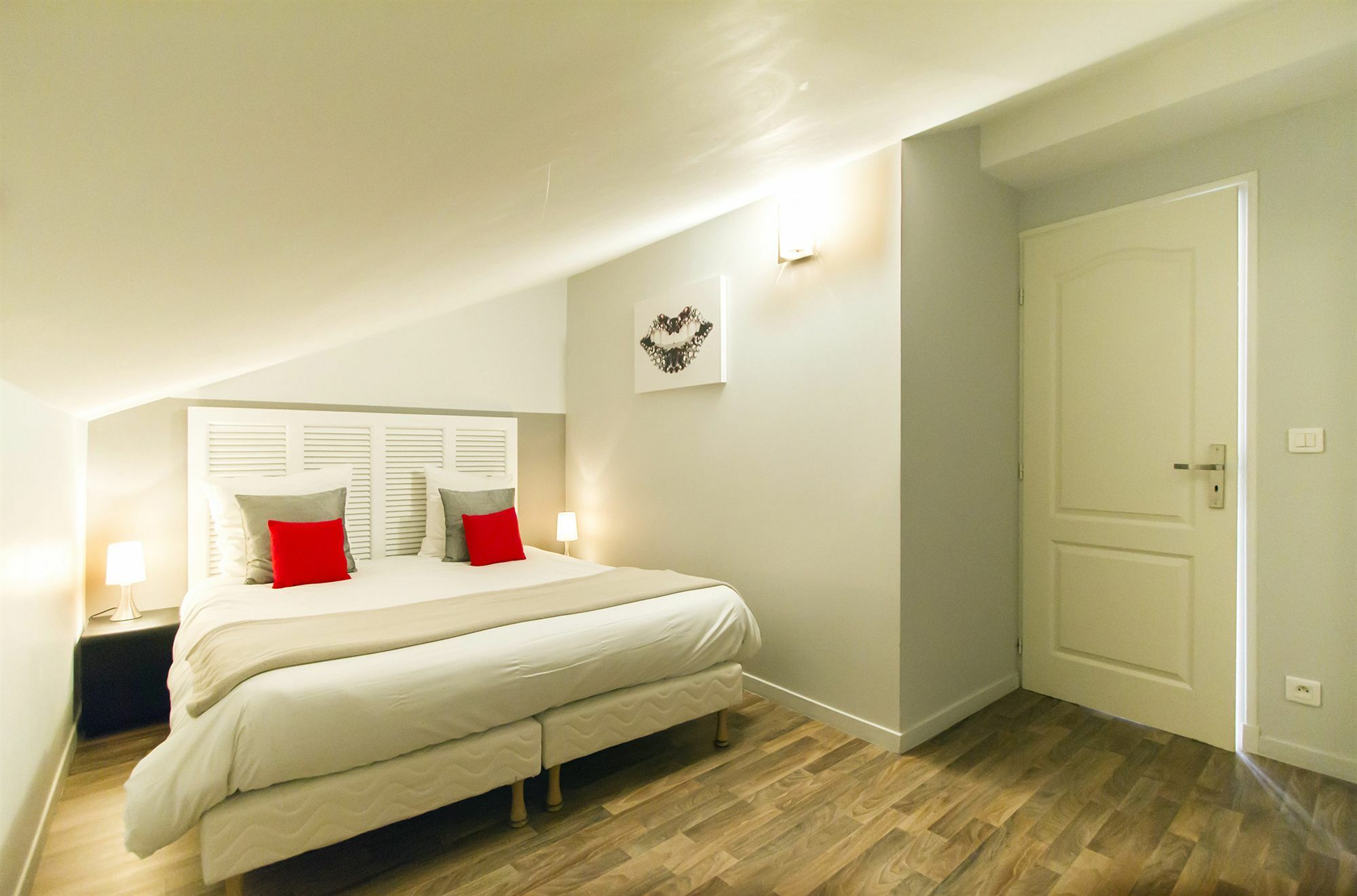 Apartment Florella Jean De Riouffe