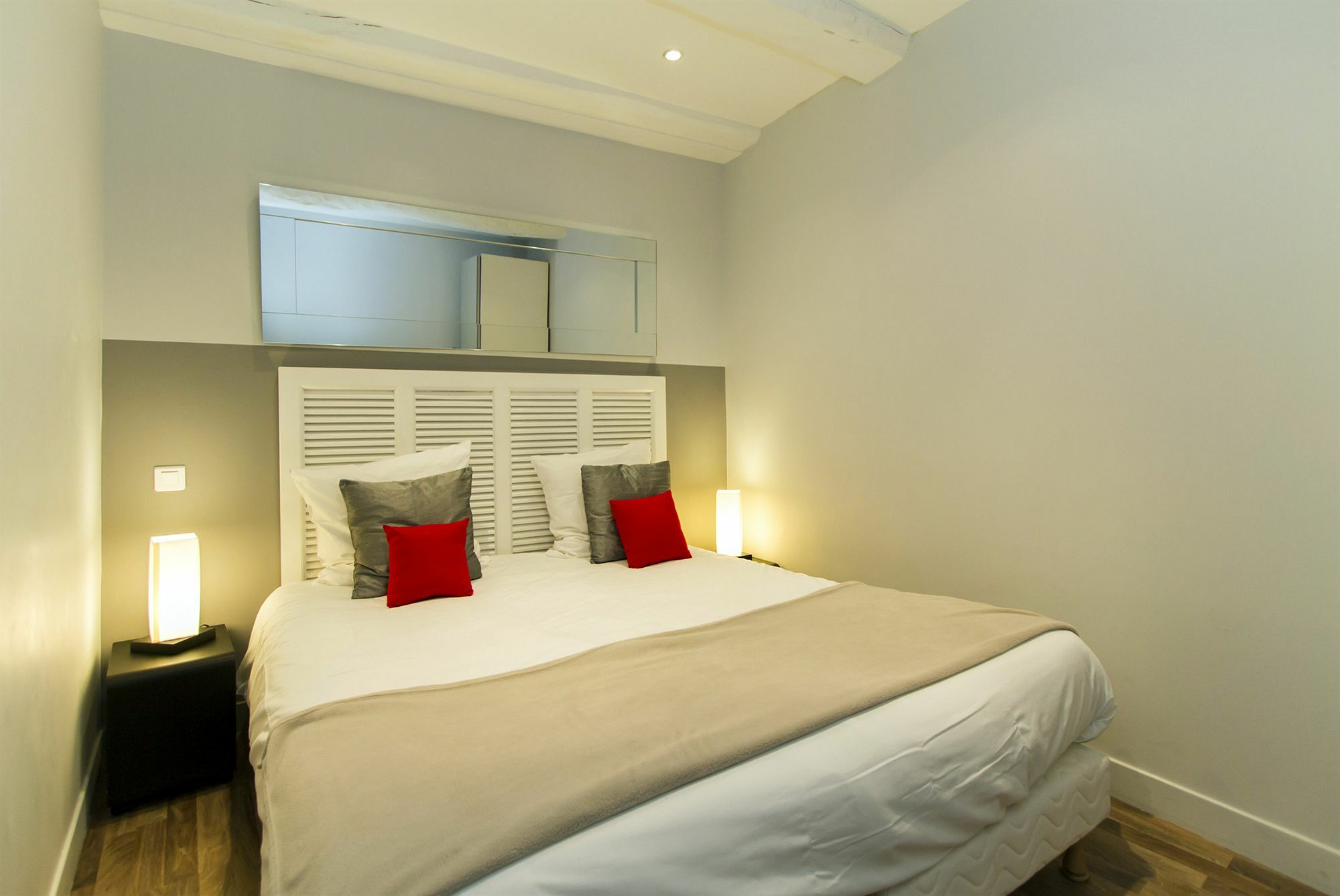 Apartment Florella Jean De Riouffe *