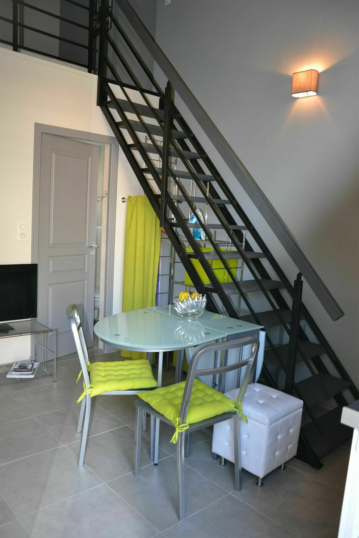 Etoile Apartment