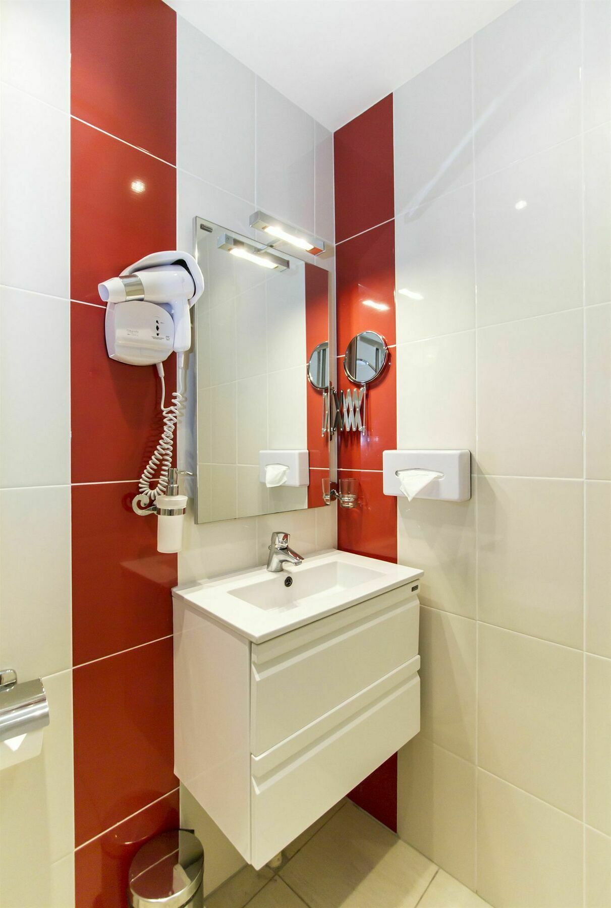 Apartment Florella Jean De Riouffe