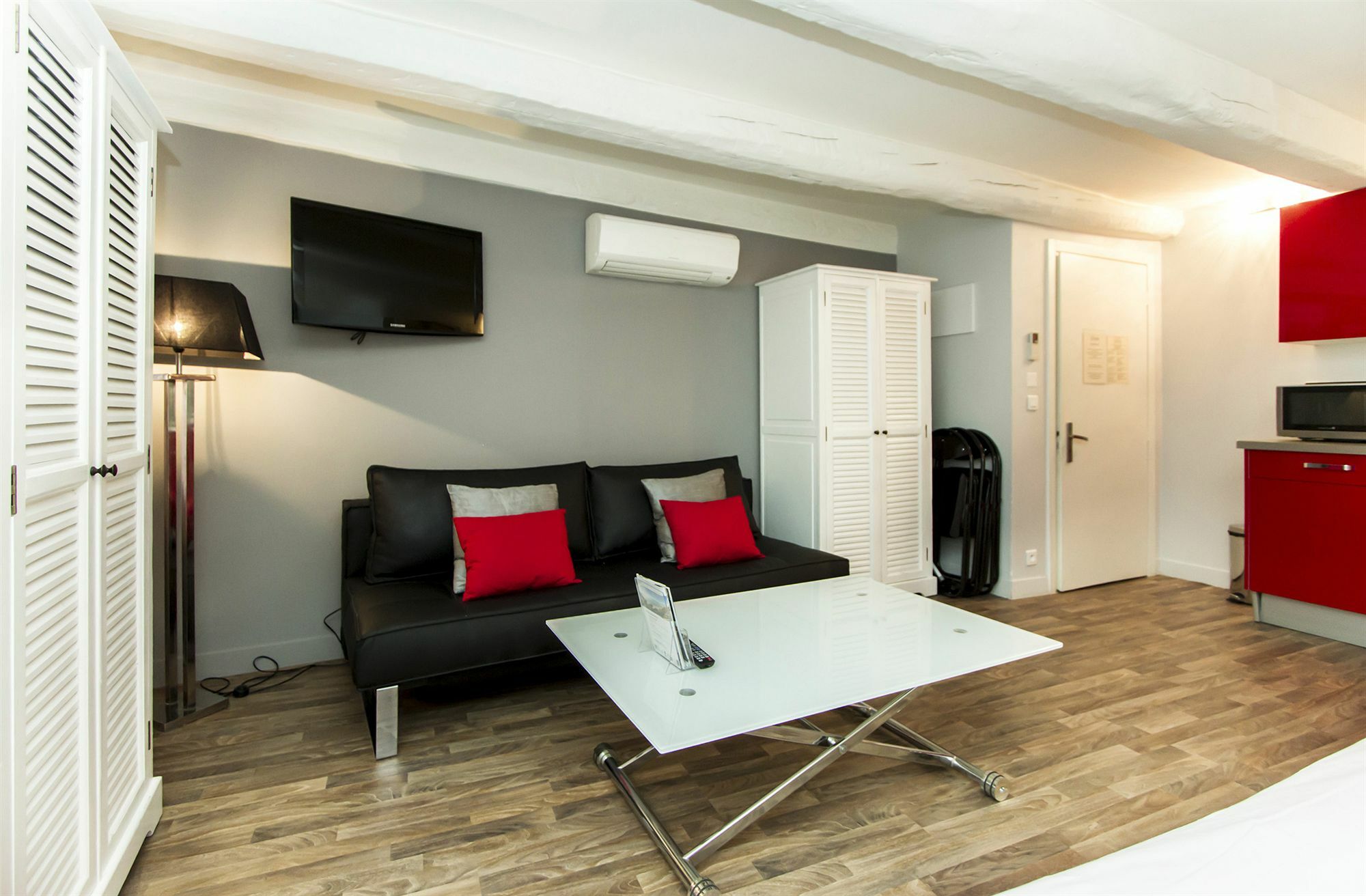 Apartment Florella Jean De Riouffe *