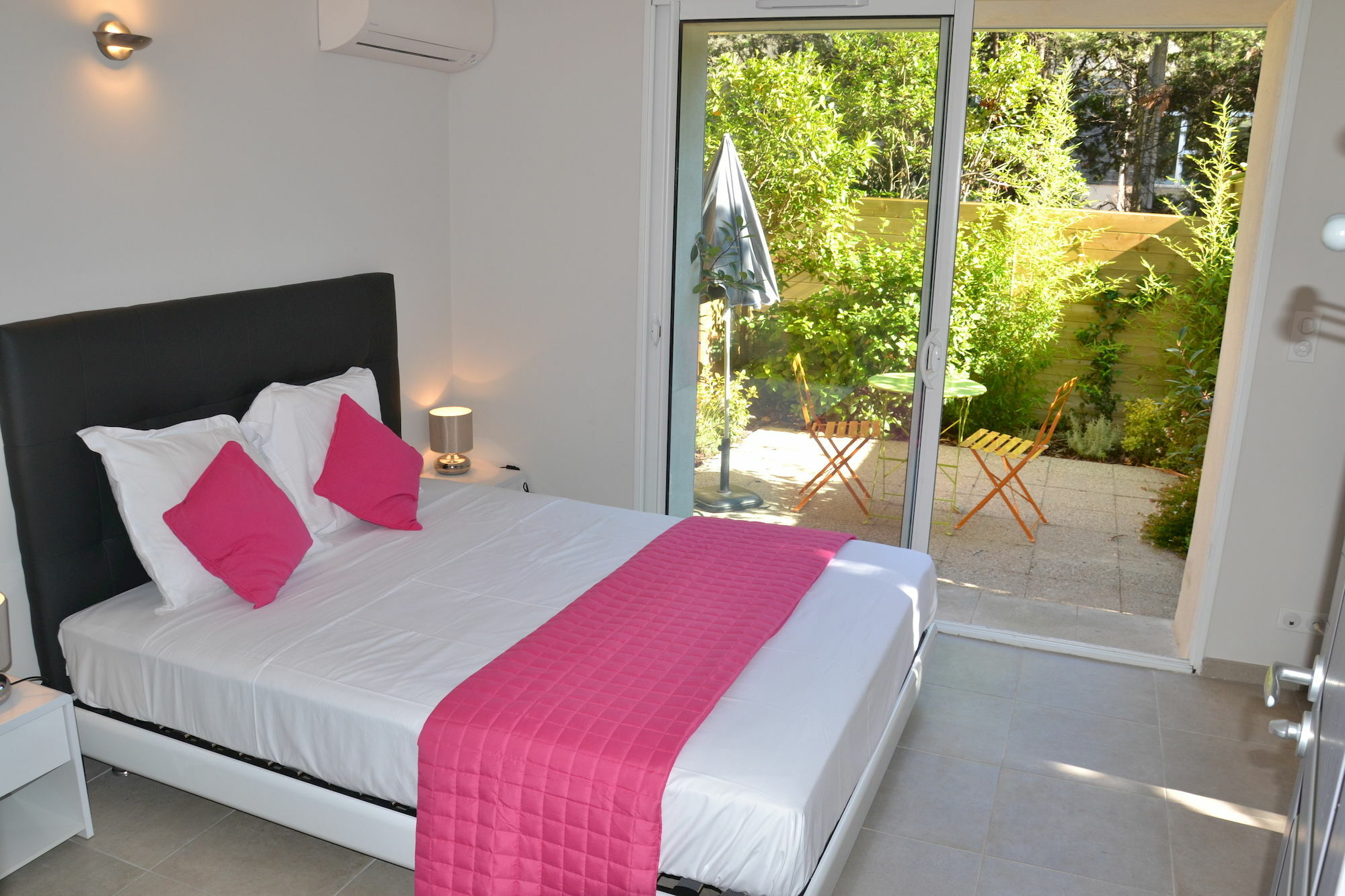 Etoile Apartment