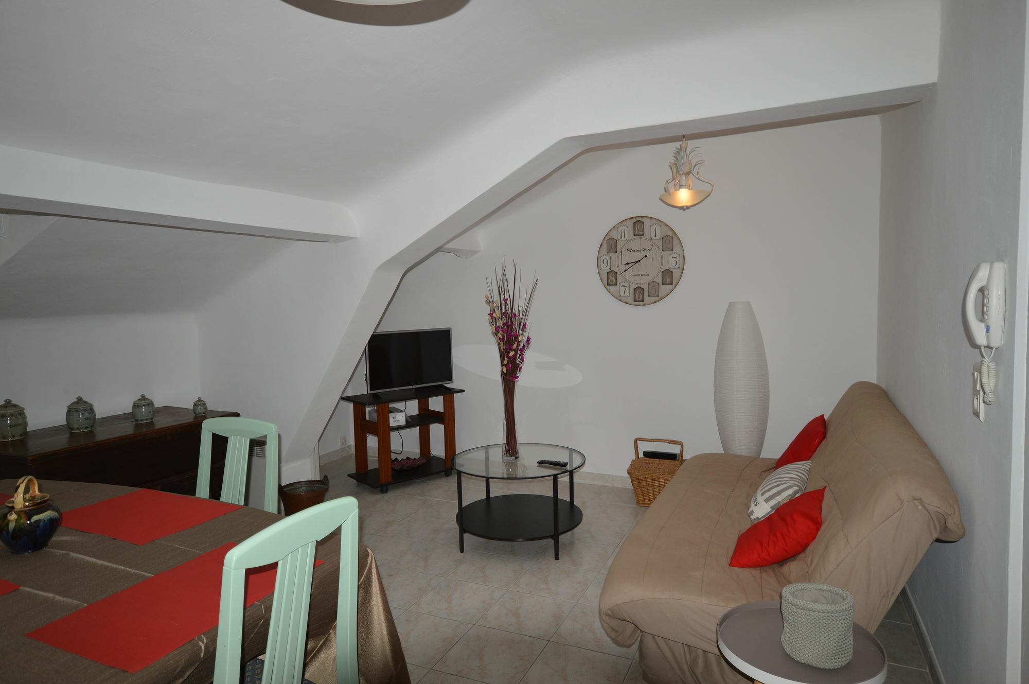 Apartment Good Value3 Bedrooms