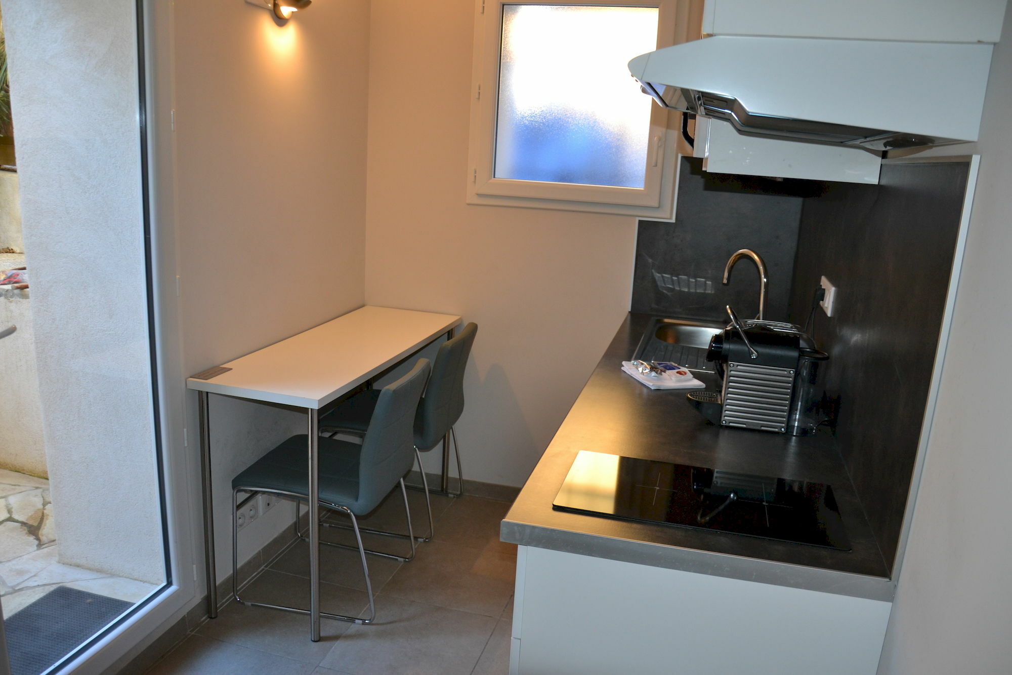Etoile Apartment *