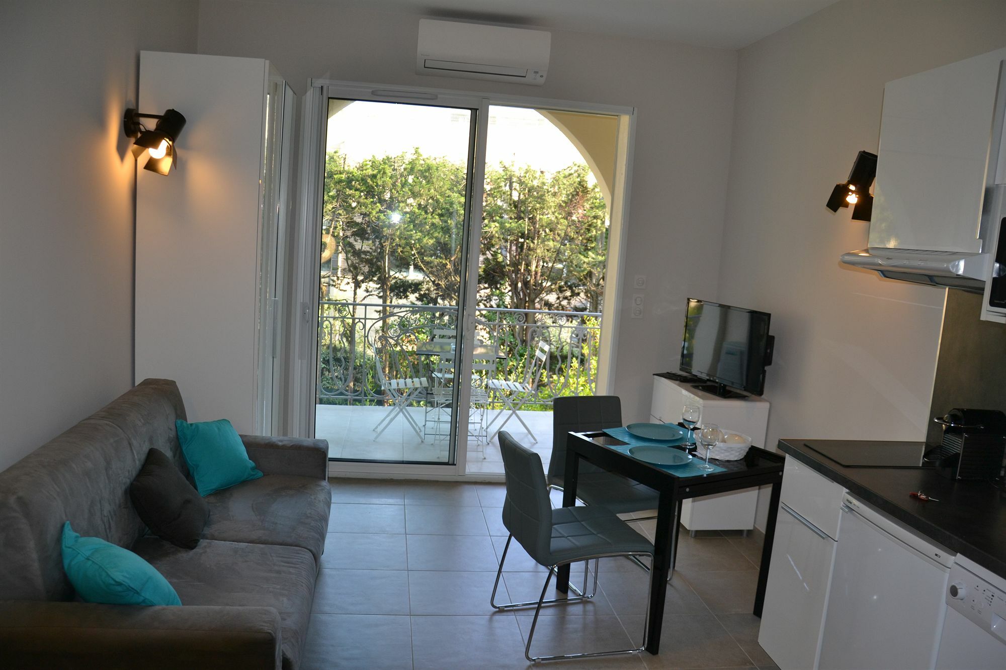 Etoile Apartment *