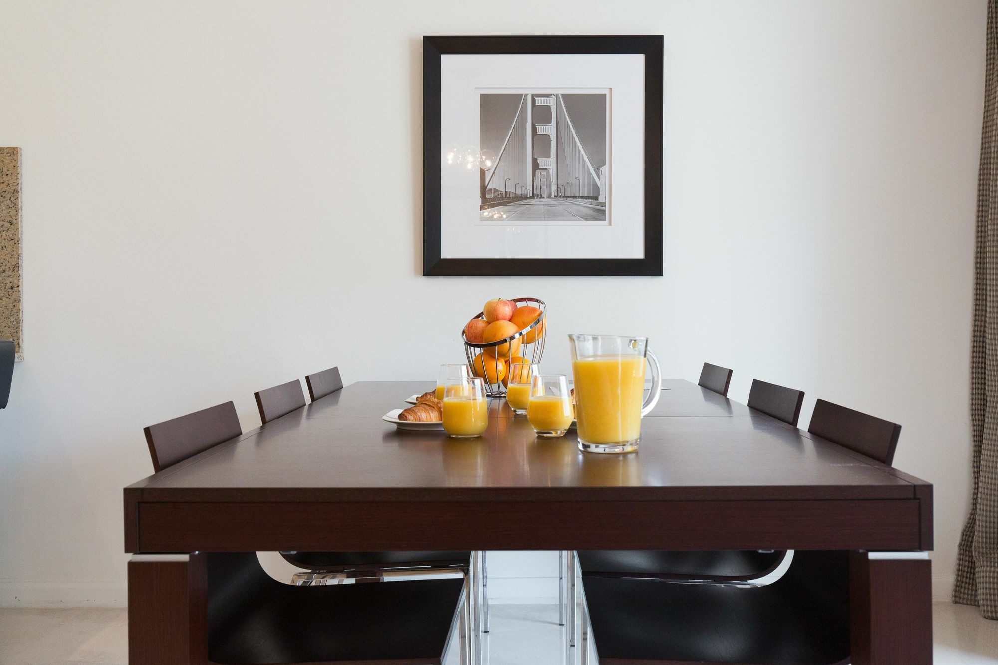 Carlton Riviera Apartment