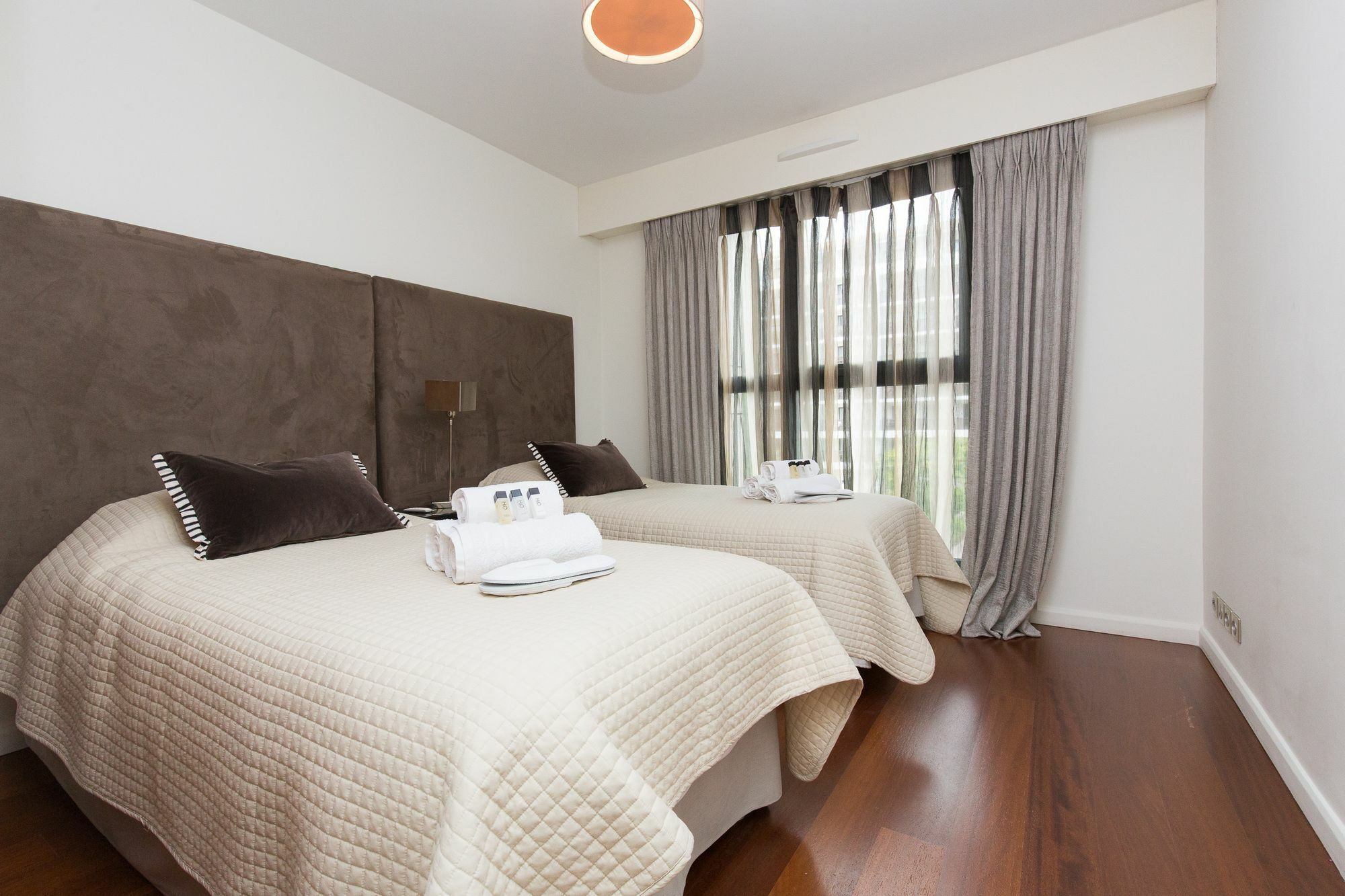 Carlton Riviera