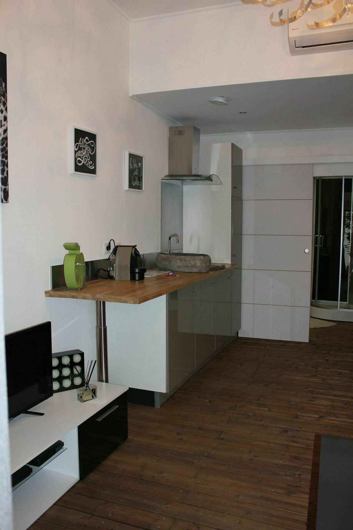 Happyrent Chapparal Apartment Cannes