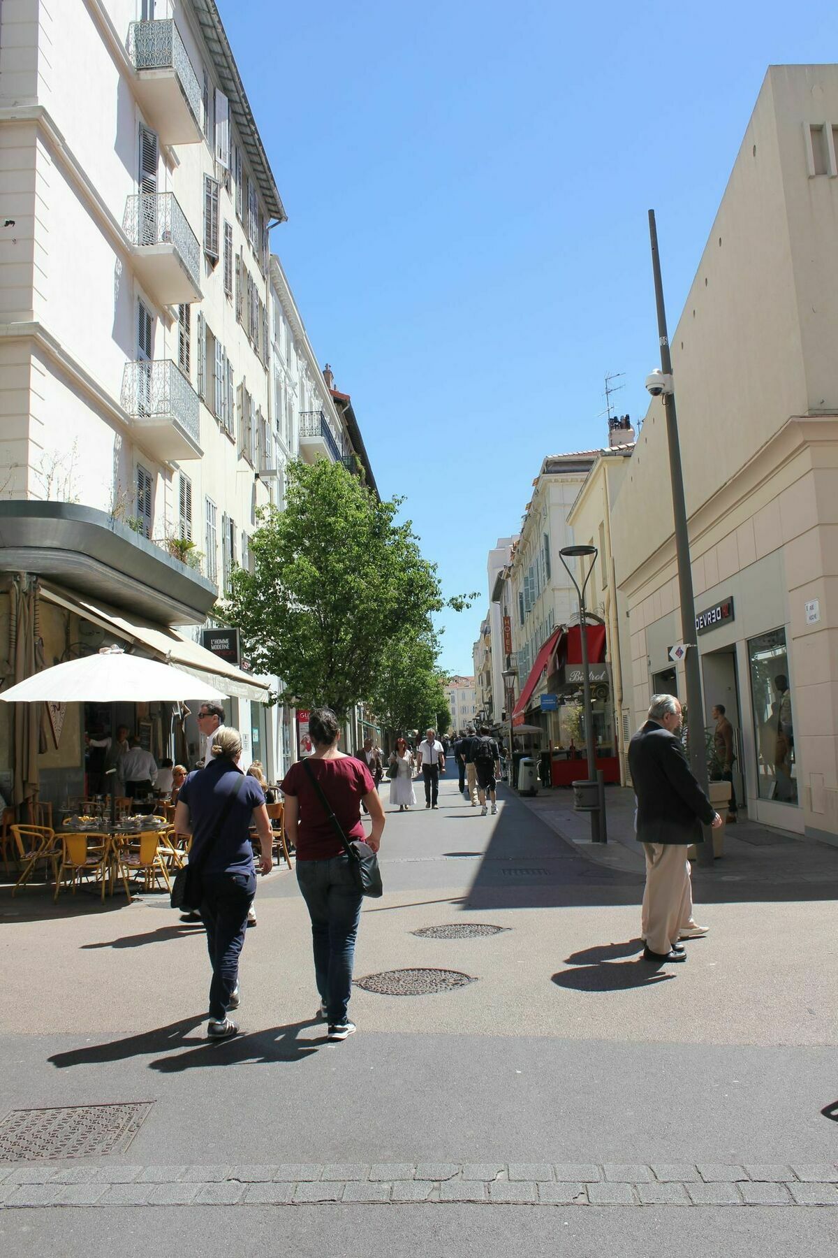Happyrent Eve Cannes