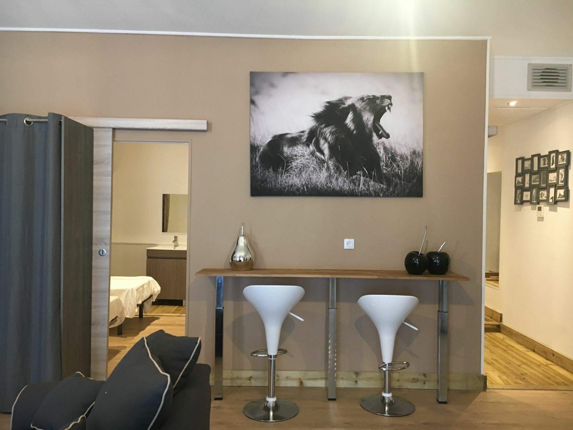 Happyrent Chapparal Apartment *