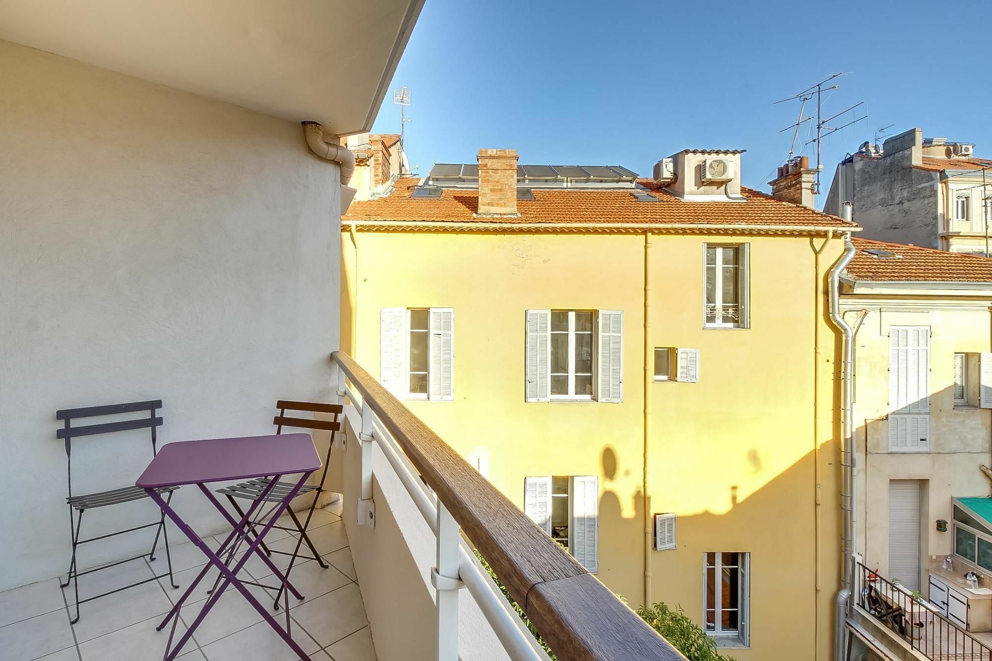 Chataignier 2 * Cannes