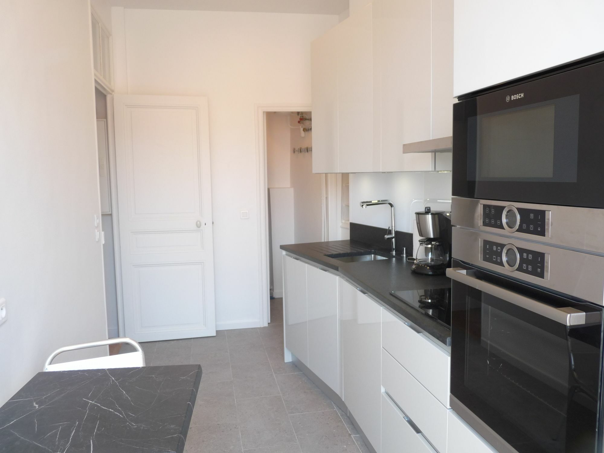 Apartment Apartment: Steps From Palais & Croisette Cannes