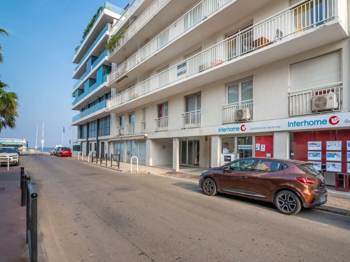 Appartement Reine Astrid-3 By Interhome
