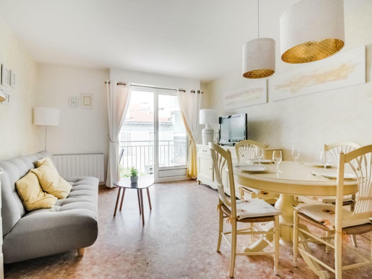 Reine Astrid-3 By Interhome Cannes