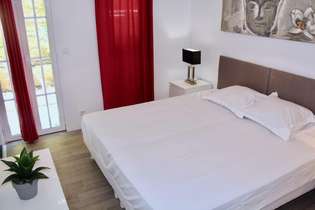 Luxury 2*