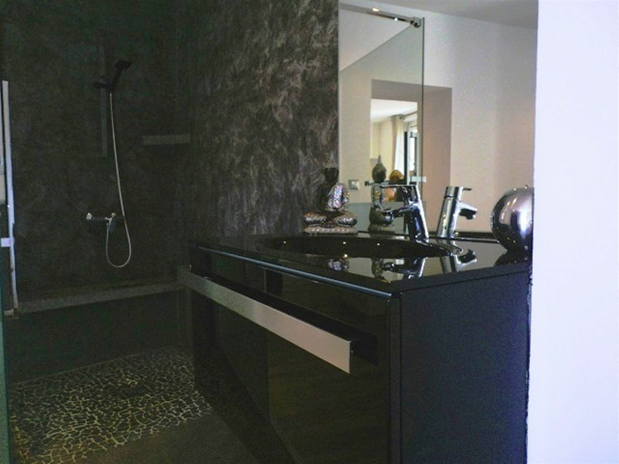 Arthur Vieux Port Apartment