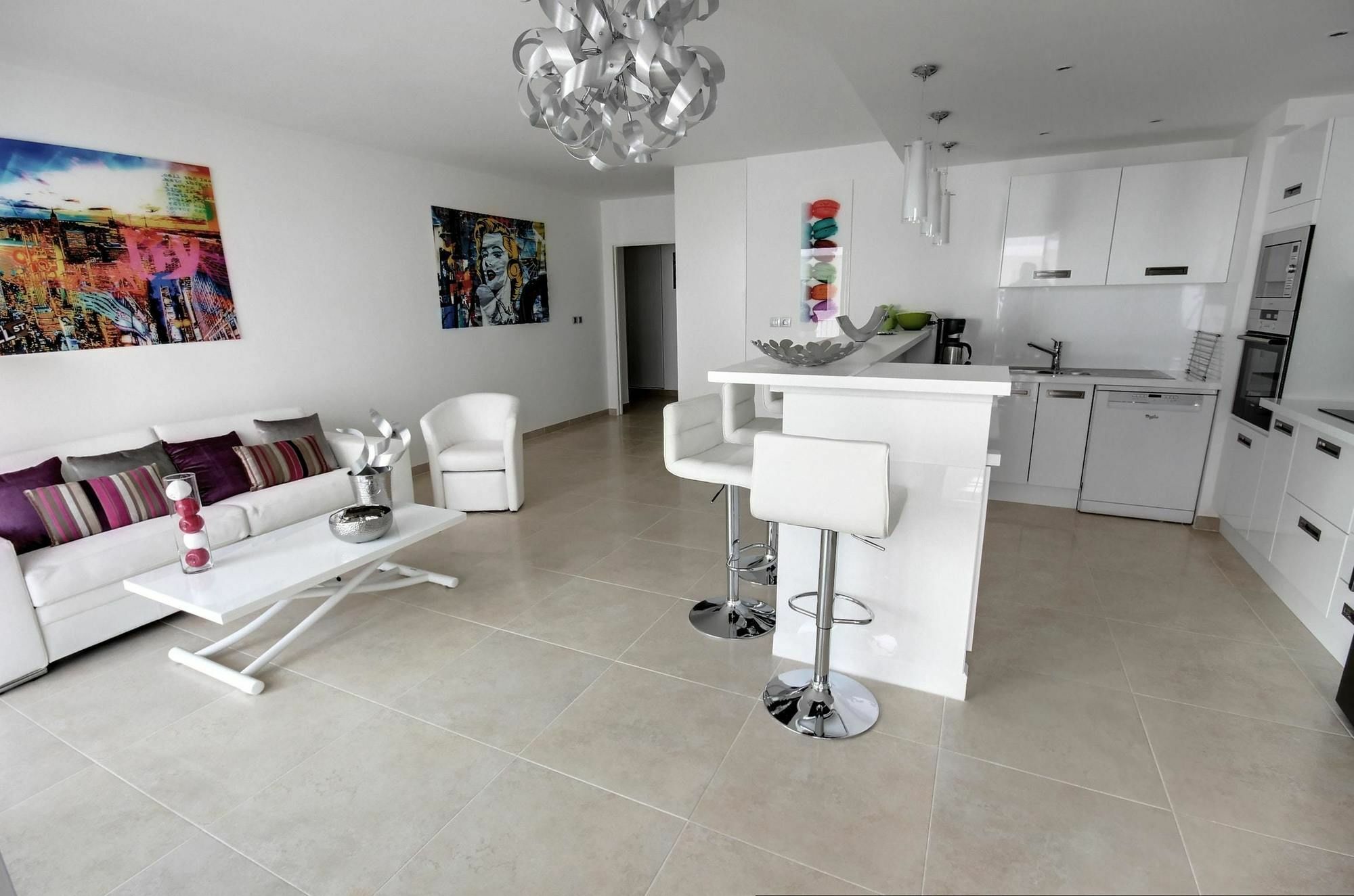 Apartment With 2 Bedrooms In Cannes, With Wonderful View, Furnish