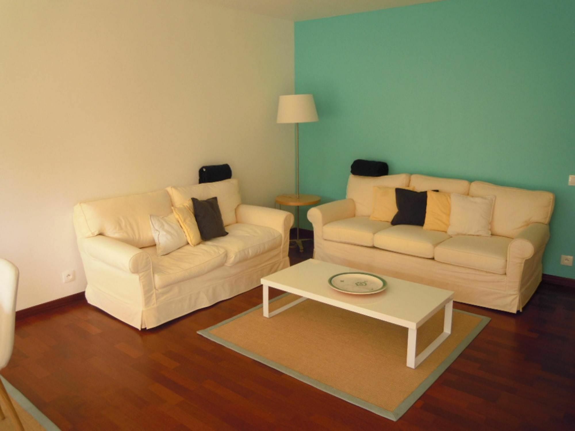 With 2 Bedrooms In Cannes, With Wonderful Sea View, Furnishe